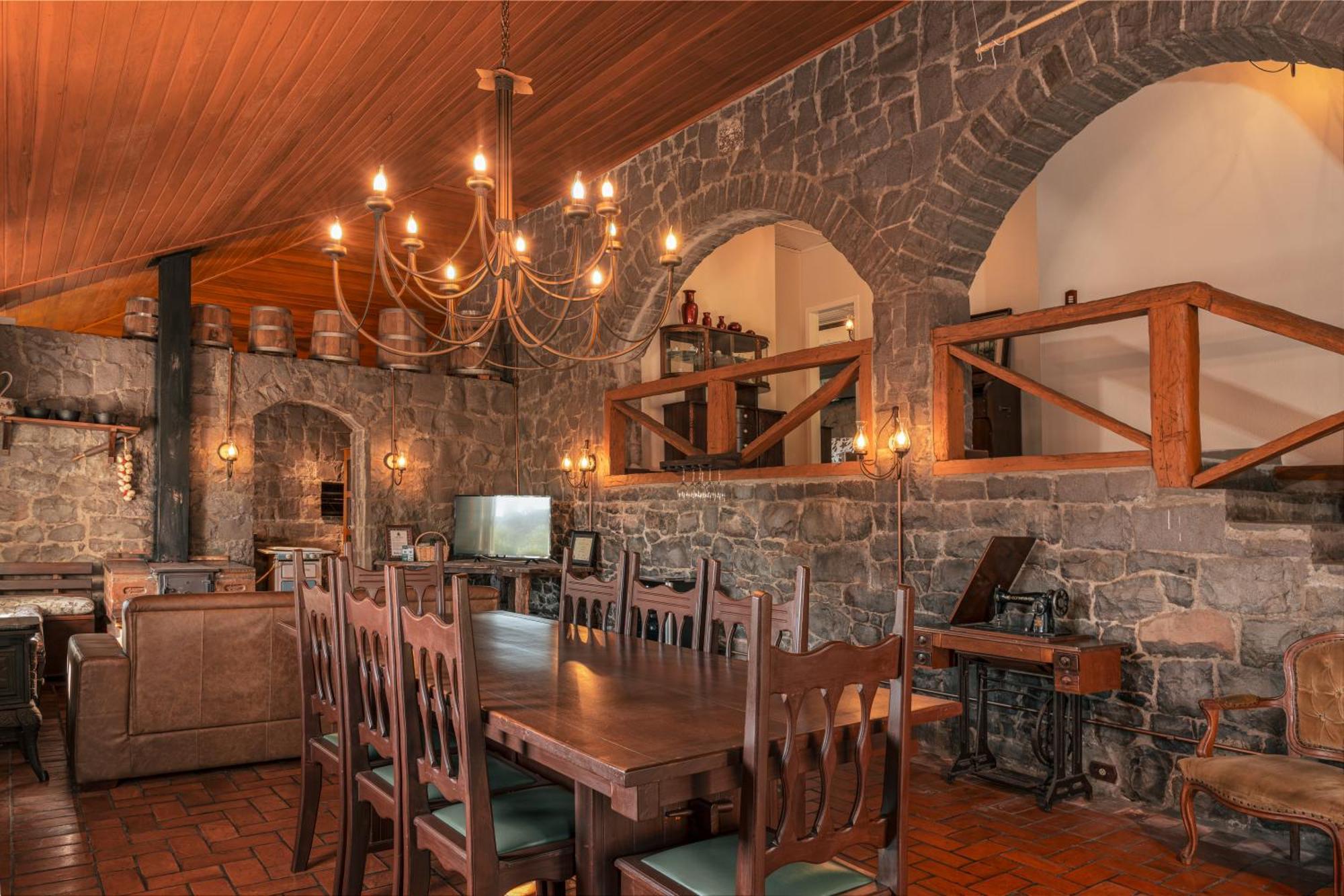 Casa De Pedra Mena Kaho Βίλα Bento Gonçalves Εξωτερικό φωτογραφία